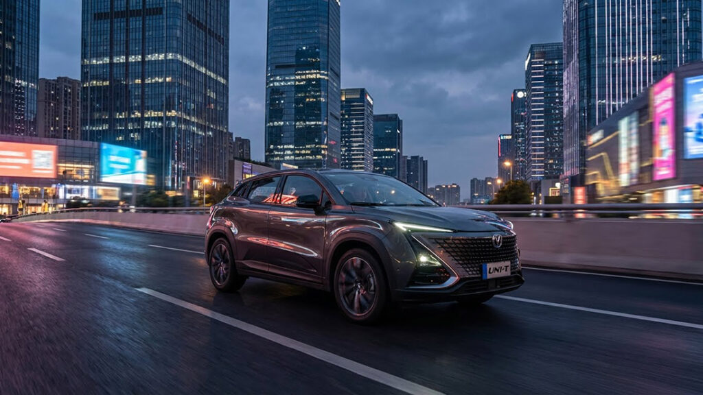 چانگان UNI-T: ستاره‌ای نوظهور در کهکشان خودروهای وارداتی ایران